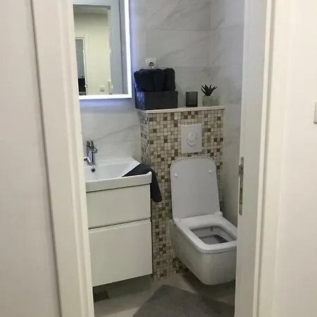Apartament M&r *