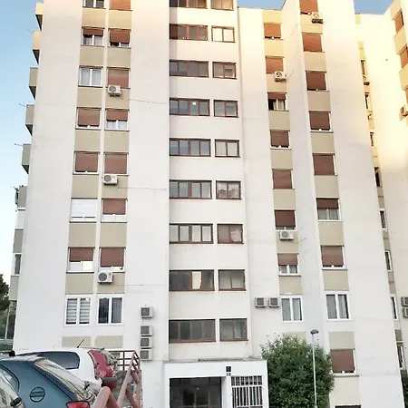 Apartament M&r